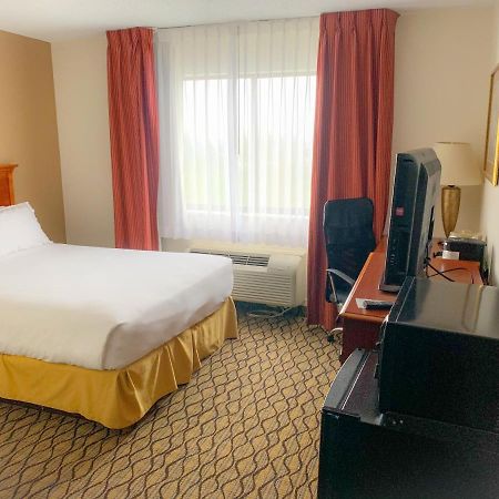 Baymont By Wyndham Chelsea Otel Dış mekan fotoğraf