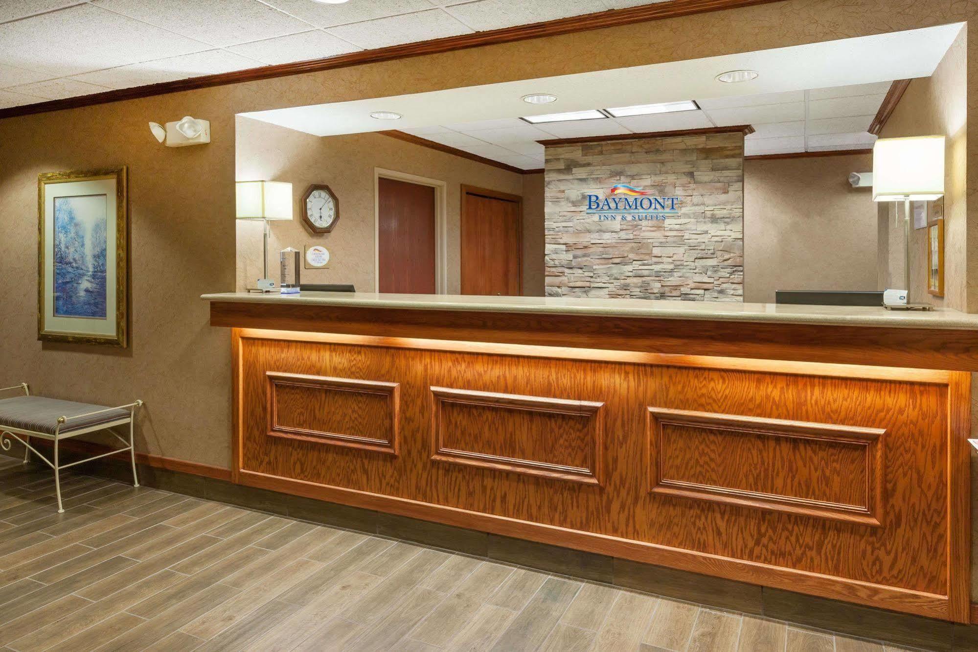 Baymont By Wyndham Chelsea Otel Dış mekan fotoğraf