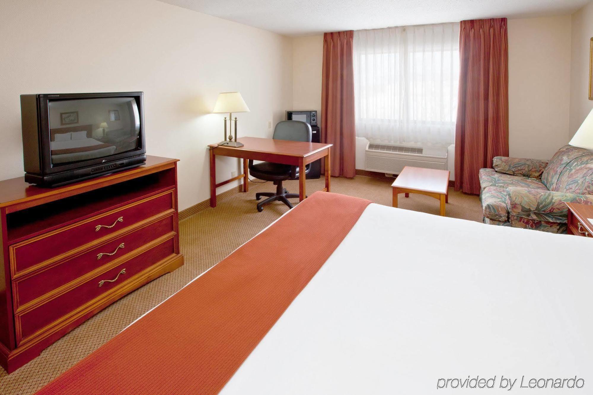 Baymont By Wyndham Chelsea Otel Dış mekan fotoğraf